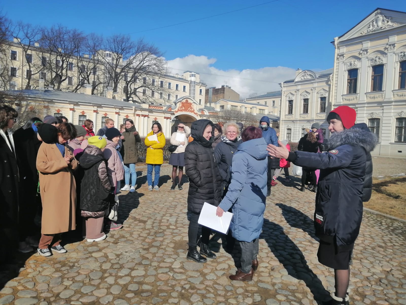 Новости спб фонтанка. Фонтанка 32 дом детского творчества. Фонтанка 32 директор. Мероприятия СПБ. Добровольцы СПБ на Фонтанке.