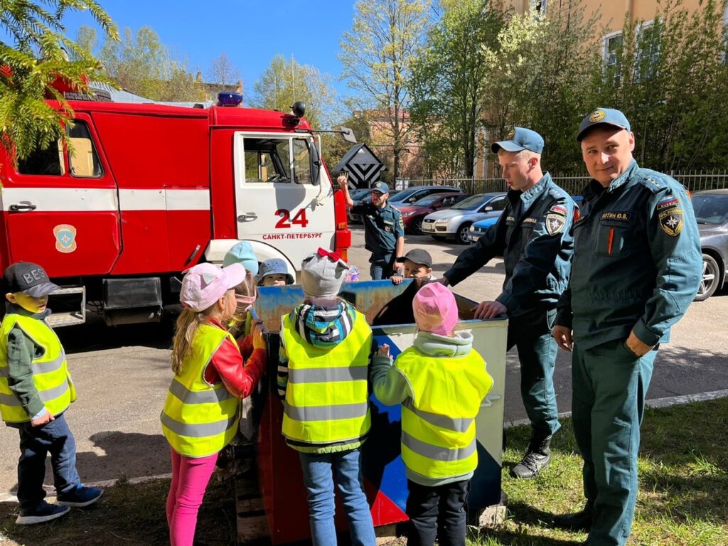 Экскурсия в пожарную часть! | 30.05.2023 | Санкт-Петербург - БезФормата