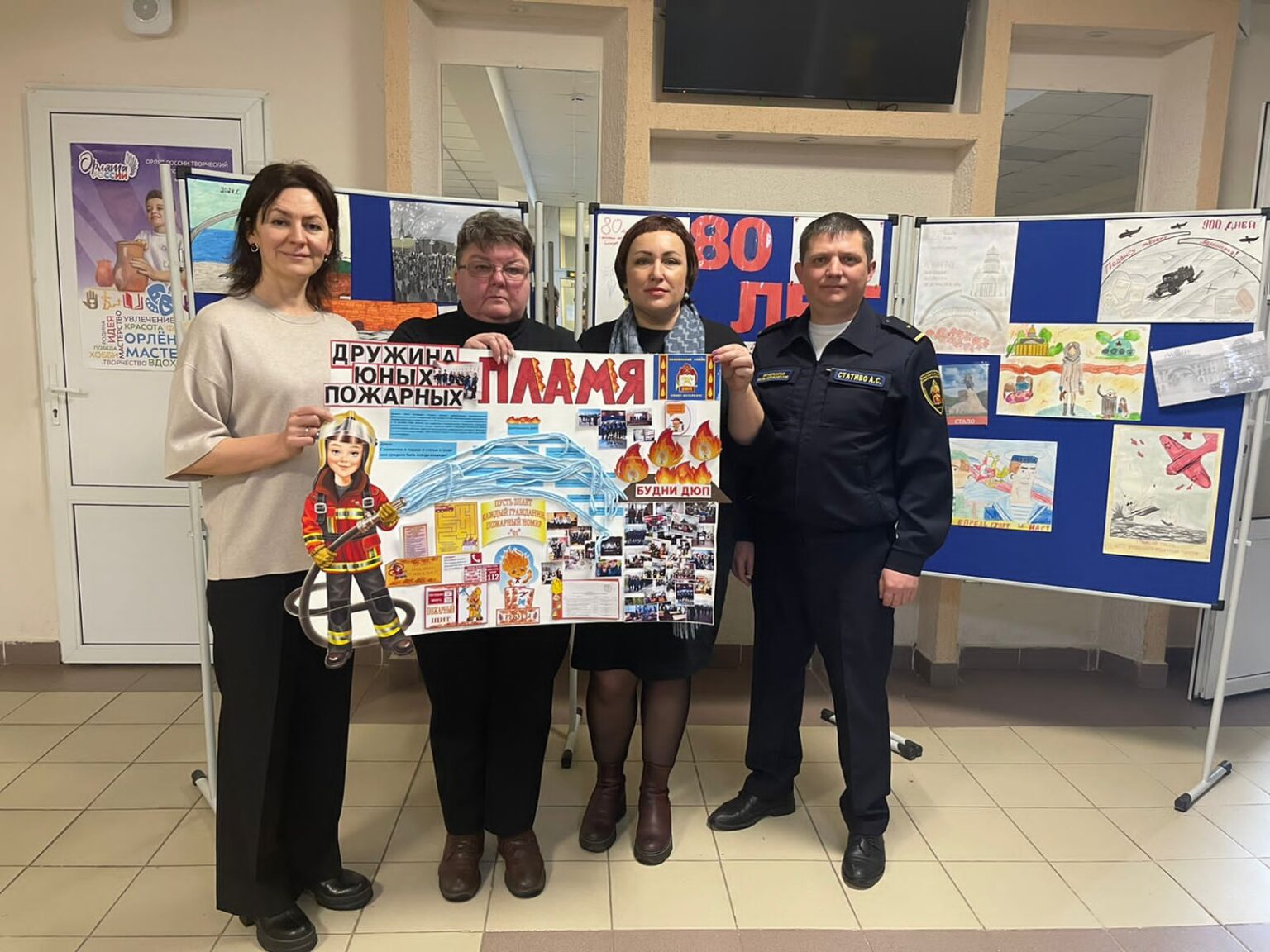 Село энтузиаст юрьев-польский район. Школа энтузиаст. Школа энтузиаст. Школа энтузиаст. Энтузиастская школа юрьев-польский район.